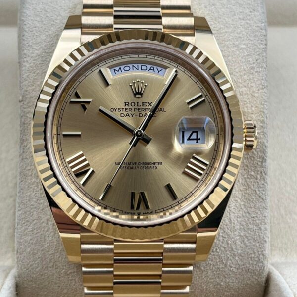 Rolex Day-Date 228238