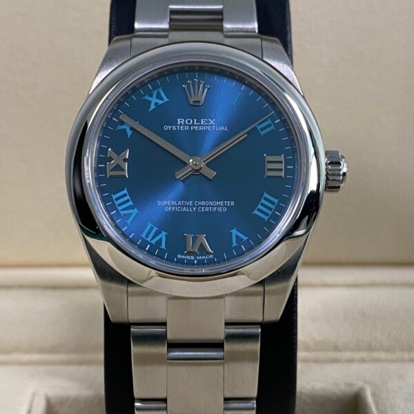 Rolex Oyster Perpetual 31 - 2020 - Blue Roman Dial - 177200 *FULL SET*