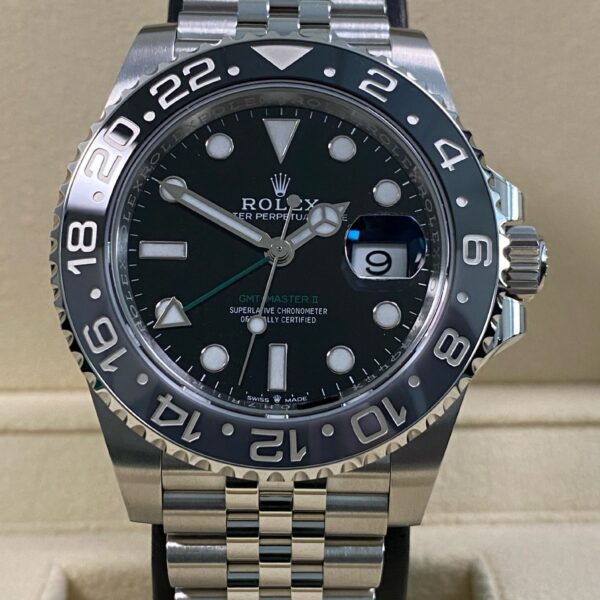 Rolex GMT-Master II - 2026 - "Bruce Wayne" - 126710GRNR *FULL SET*
