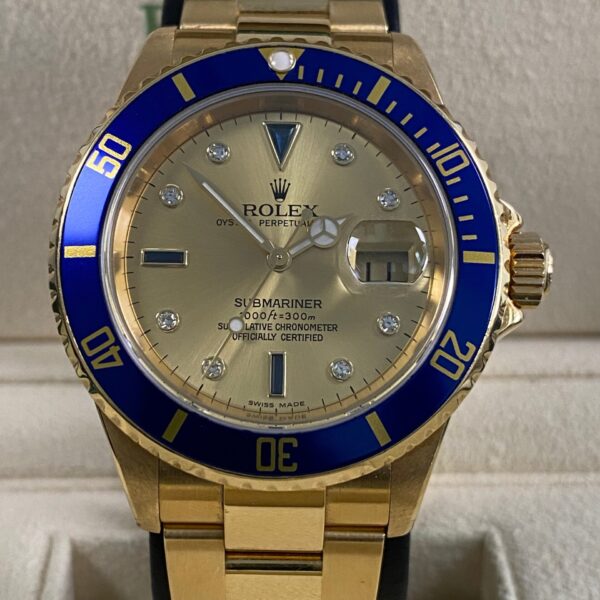 Rolex Submariner Date - 2005 - Champagne Serti Dial - 16618 *FULL SET*