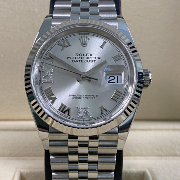 Rolex Datejust 36 - 2026 - Silver Diamond-set on VI &IX Dial - 126234 *FULL SET*