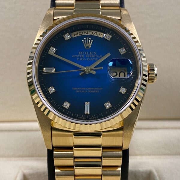 Rolex Day-Date 36 - 1993 - Blue Vignette Diamond Dial - 18238 *RSC CARD*