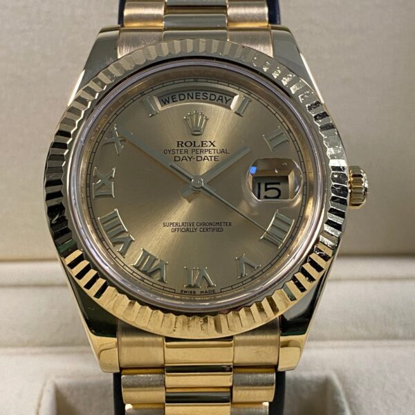 Rolex Day-Date II - 2010 - Champagne Roman Dial - 218238