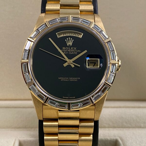 Rolex Day-Date 36 - 1996 - Onyx Dial Factory Diamond Bezel - 18368 *UNPOLISHED*