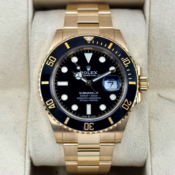 2022 Rolex Submariner 41mm 126618LN Yellow Gold Black Dial