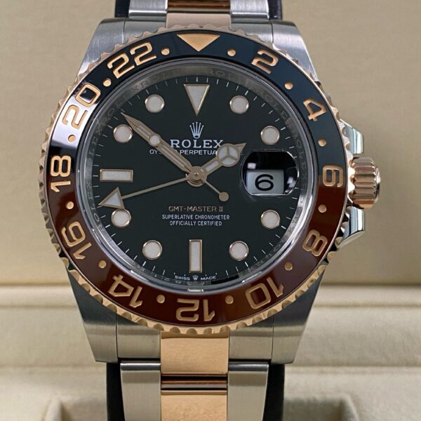 Rolex GMT-Master II - 2020 - "Root Beer" - 126711CHNR *FULL SET*