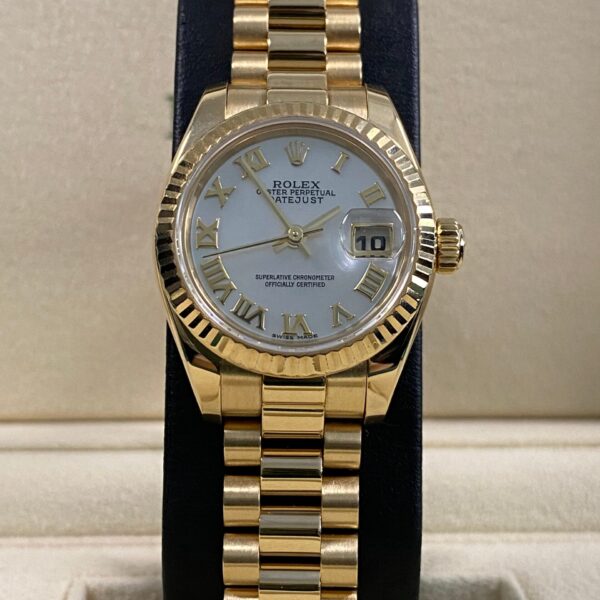 Rolex Lady-Datejust - 2009 - Mother-of-Pearl Roman Dial - 179178 *FULL SET*