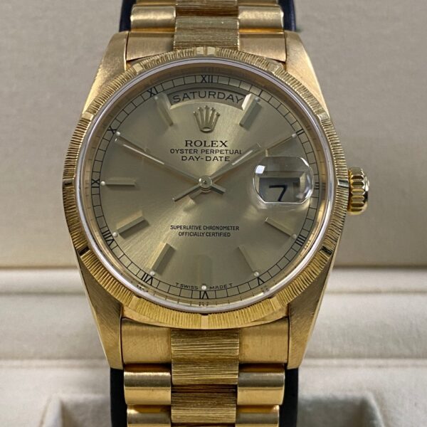 Rolex Day-Date 36 - 1988 - Champagne Index Dial - 18248 *BARK FINISH*