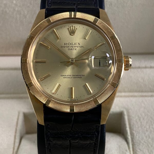 Rolex Oyster Perpetual Date - 1982 - Champagne Index Dial - 1501 *FULL SET*