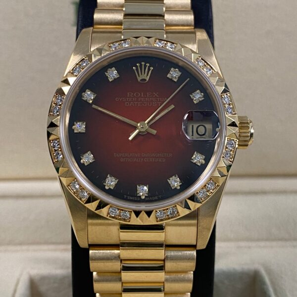 Rolex Datejust 31 - 1993 - Red Vignette Diamond Dial - 68258 *FULL SET*